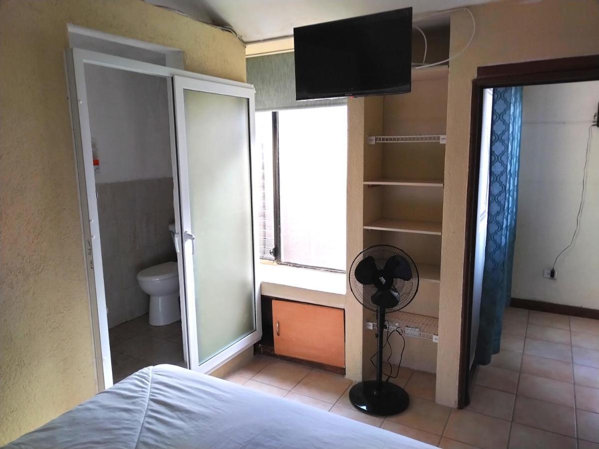 Hotel El Ático Guatemala Esterno foto
